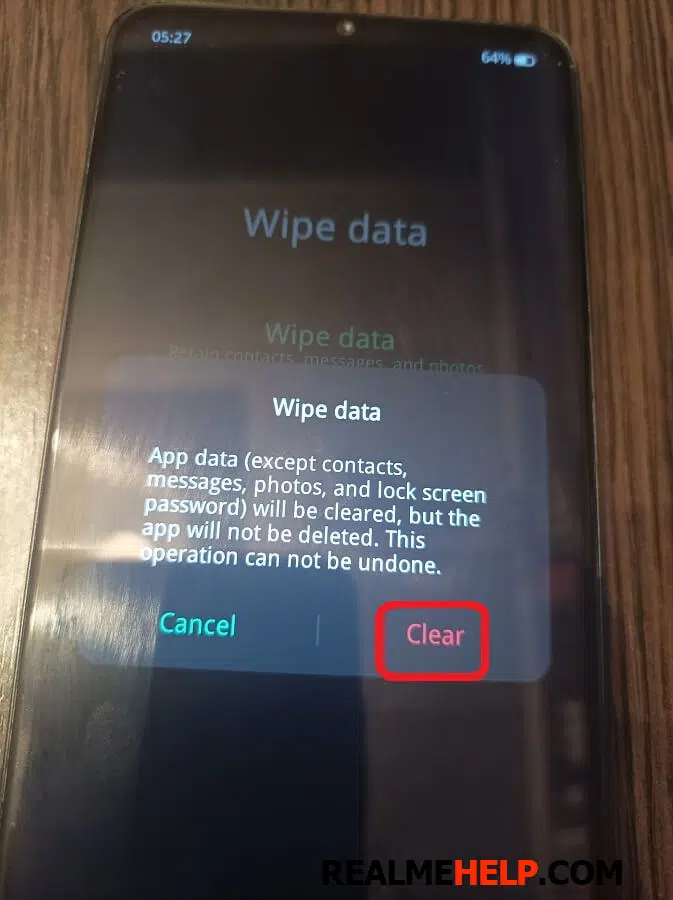 What to do if Realme phone does not turn on